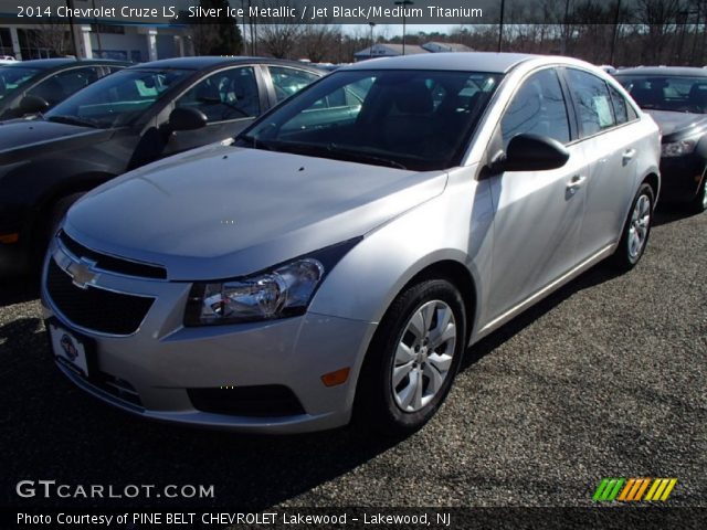 2014 Chevrolet Cruze LS in Silver Ice Metallic