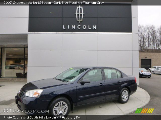 2007 Chevrolet Malibu LS Sedan in Dark Blue Metallic