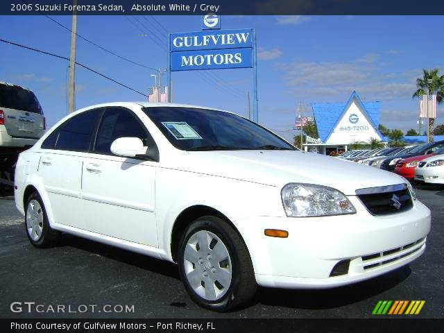 2006 Suzuki Forenza Sedan in Absolute White