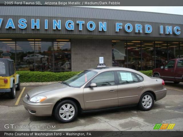 2005 Ford Taurus SEL in Arizona Beige Metallic