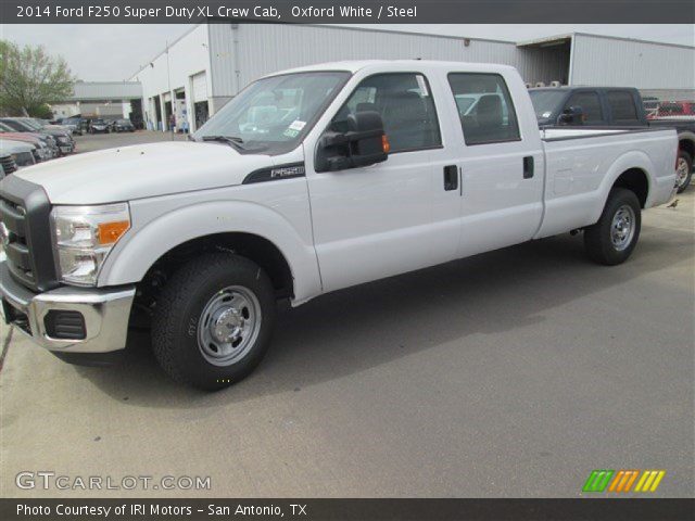 2014 Ford F250 Super Duty XL Crew Cab in Oxford White