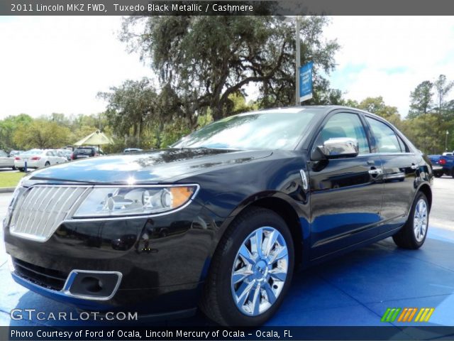 2011 Lincoln MKZ FWD in Tuxedo Black Metallic
