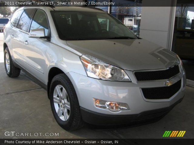 2011 Chevrolet Traverse LT in Silver Ice Metallic