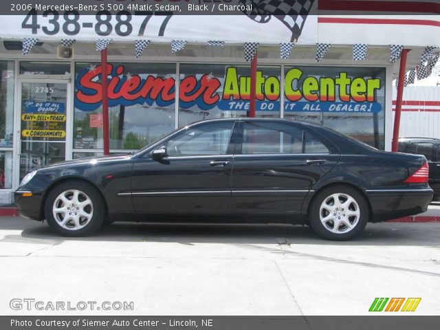 2006 Mercedes-Benz S 500 4Matic Sedan in Black