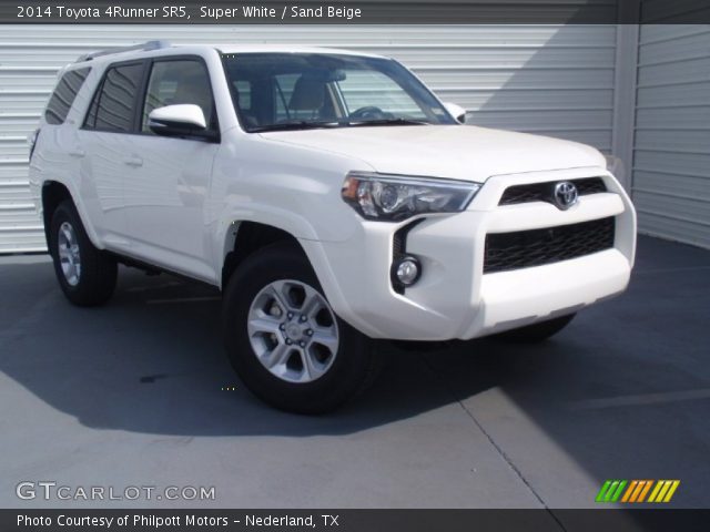 2014 Toyota 4Runner SR5 in Super White