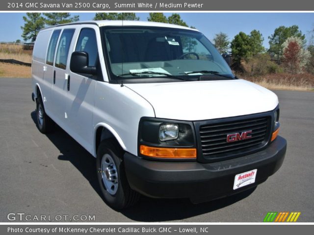 2014 GMC Savana Van 2500 Cargo in Summit White