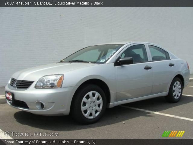 2007 Mitsubishi Galant DE in Liquid Silver Metallic