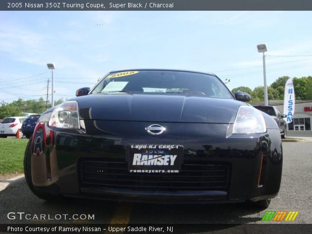 2005 Nissan 350Z Touring Coupe in Super Black