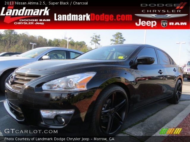 2013 Nissan Altima 2.5 in Super Black