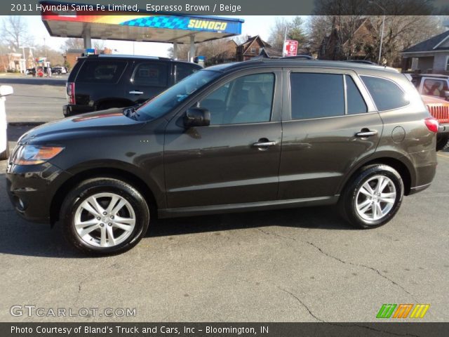 2011 Hyundai Santa Fe Limited in Espresso Brown