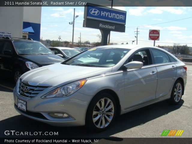2011 Hyundai Sonata SE in Radiant Silver
