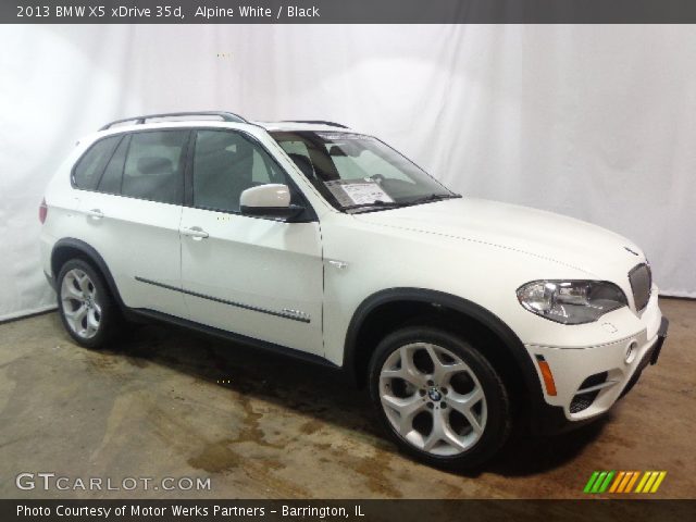 2013 BMW X5 xDrive 35d in Alpine White