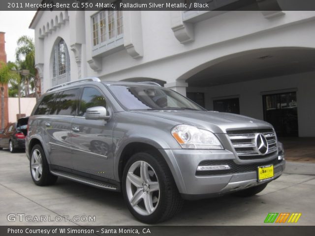 2011 Mercedes-Benz GL 550 4Matic in Palladium Silver Metallic