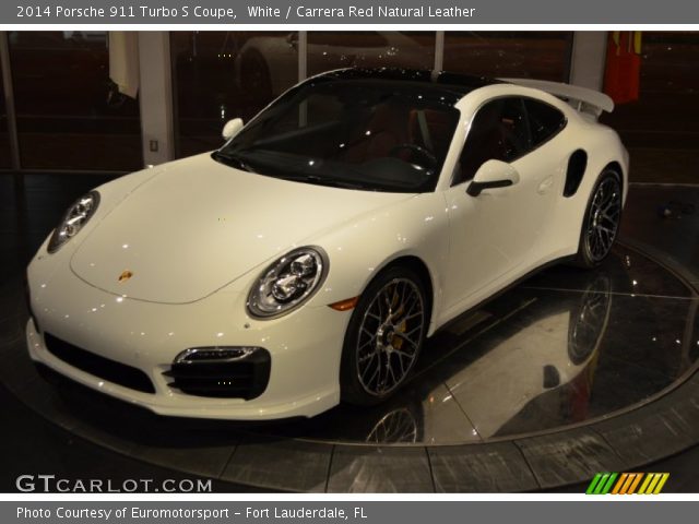 2014 Porsche 911 Turbo S Coupe in White