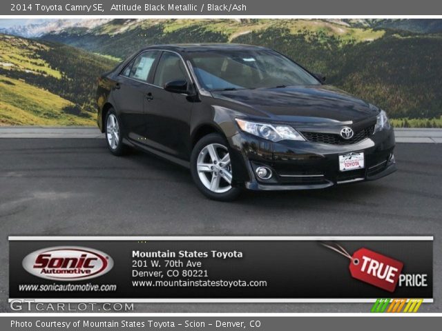 2014 Toyota Camry SE in Attitude Black Metallic