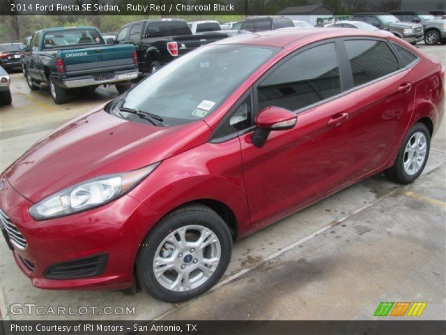 2014 Ford Fiesta SE Sedan in Ruby Red