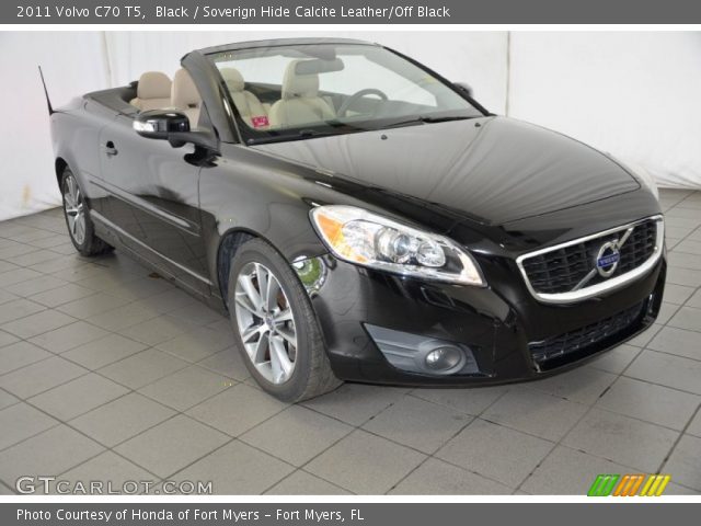 2011 Volvo C70 T5 in Black