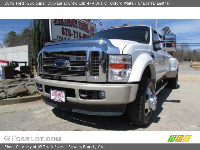 2009 Ford F350 Super Duty Lariat Crew Cab 4x4 Dually in Oxford White