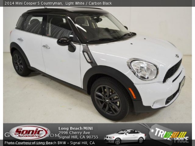 2014 Mini Cooper S Countryman in Light White