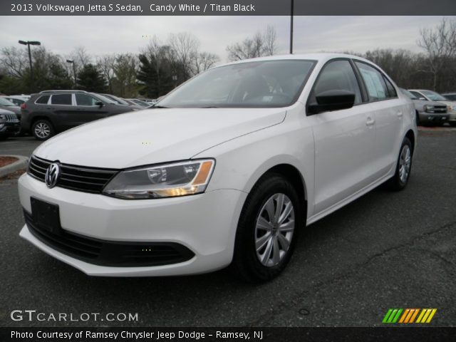 2013 Volkswagen Jetta S Sedan in Candy White