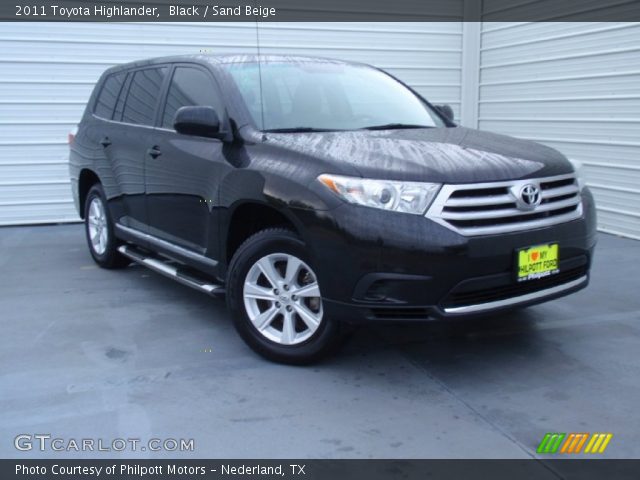 2011 Toyota Highlander  in Black