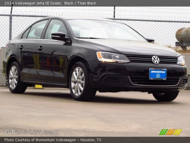 2014 Volkswagen Jetta SE Sedan in Black