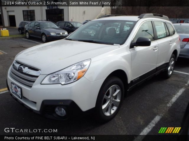 2014 Subaru Outback 2.5i Premium in Satin White Pearl