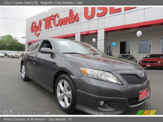 2011 Toyota Camry SE in Magnetic Gray Metallic