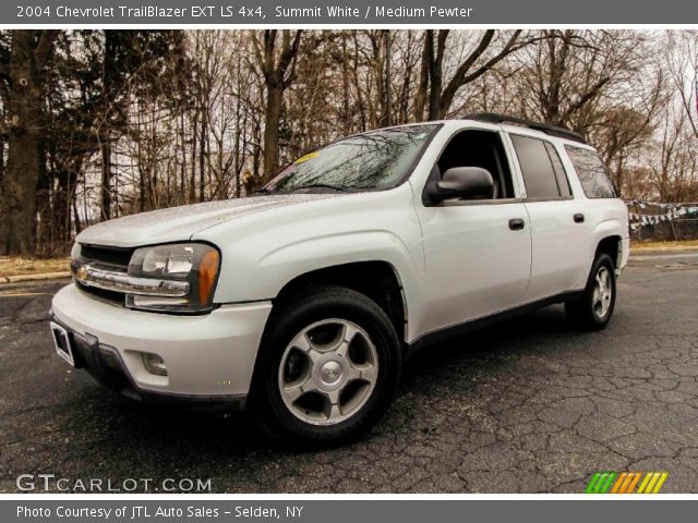 2004 Chevrolet TrailBlazer EXT LS 4x4 in Summit White