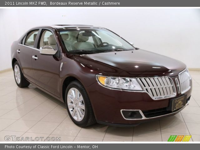 2011 Lincoln MKZ FWD in Bordeaux Reserve Metallic