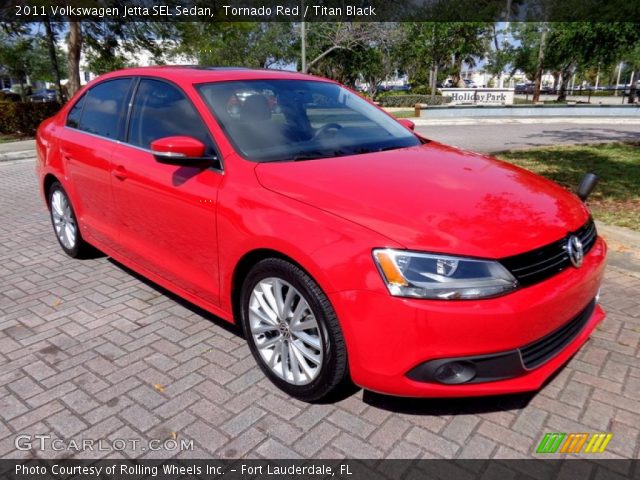 2011 Volkswagen Jetta SEL Sedan in Tornado Red