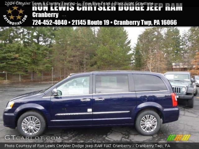 2014 Chrysler Town & Country Touring-L in True Blue Pearl