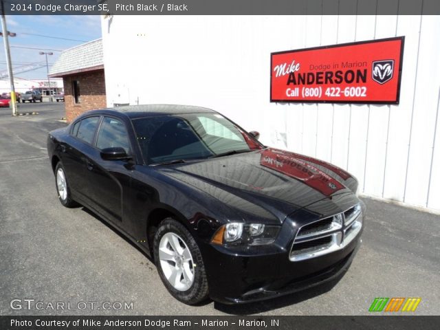 2014 Dodge Charger SE in Pitch Black
