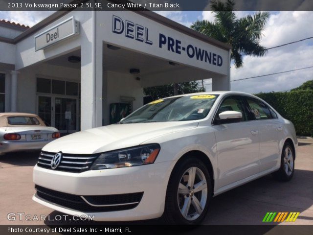 2013 Volkswagen Passat 2.5L SE in Candy White