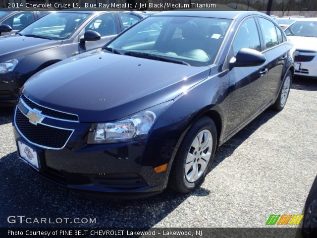 2014 Chevrolet Cruze LS in Blue Ray Metallic
