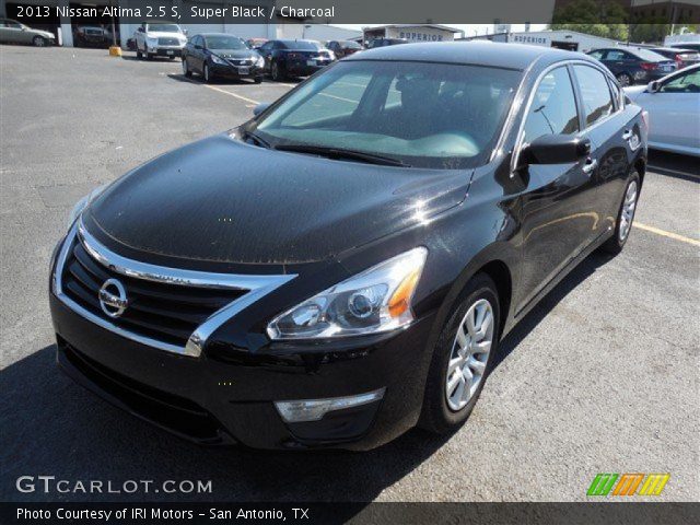 2013 Nissan Altima 2.5 S in Super Black