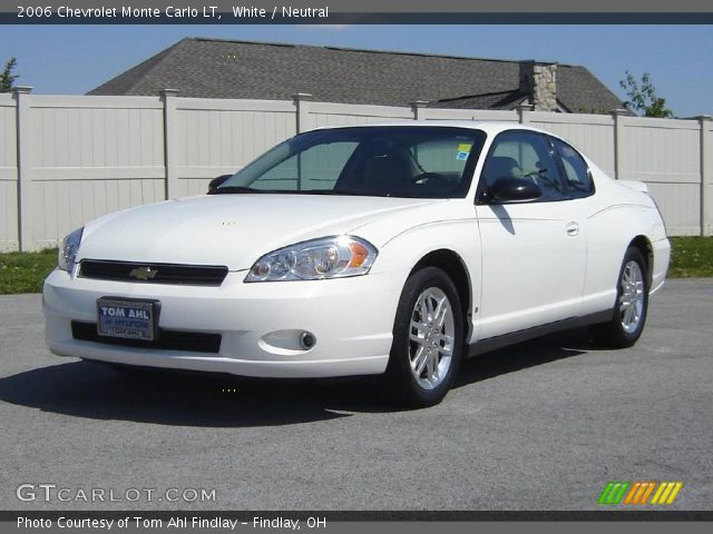 2006 Chevrolet Monte Carlo LT in White