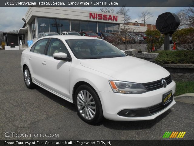 2011 Volkswagen Jetta SEL Sedan in Candy White