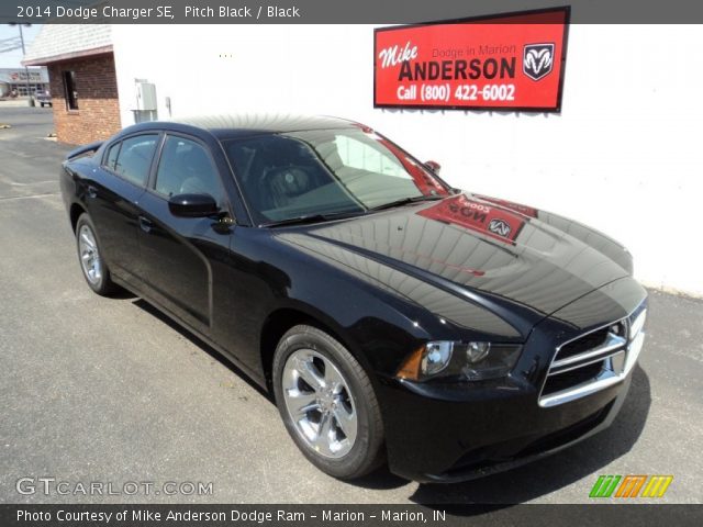 2014 Dodge Charger SE in Pitch Black