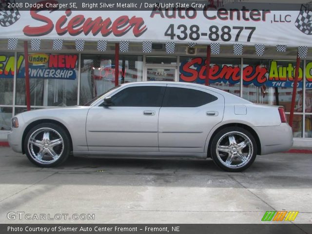 2008 Dodge Charger SE in Bright Silver Metallic