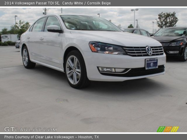 2014 Volkswagen Passat TDI SE in Candy White