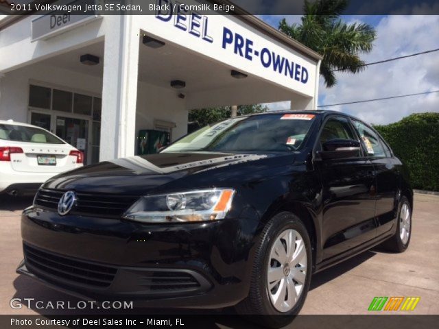 2011 Volkswagen Jetta SE Sedan in Black
