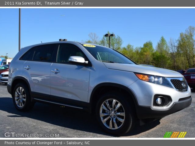 2011 Kia Sorento EX in Titanium Silver