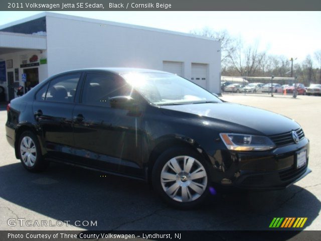 2011 Volkswagen Jetta SE Sedan in Black