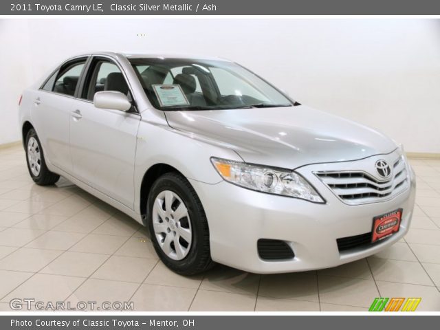 2011 Toyota Camry LE in Classic Silver Metallic