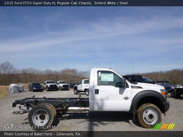 2015 Ford F550 Super Duty XL Regular Cab Chassis in Oxford White