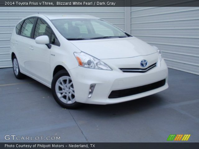 2014 Toyota Prius v Three in Blizzard White Pearl