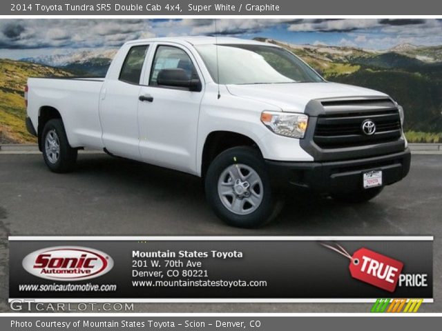 2014 Toyota Tundra SR5 Double Cab 4x4 in Super White