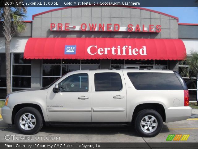 2007 GMC Yukon XL 1500 SLT in Gold Mist Metallic