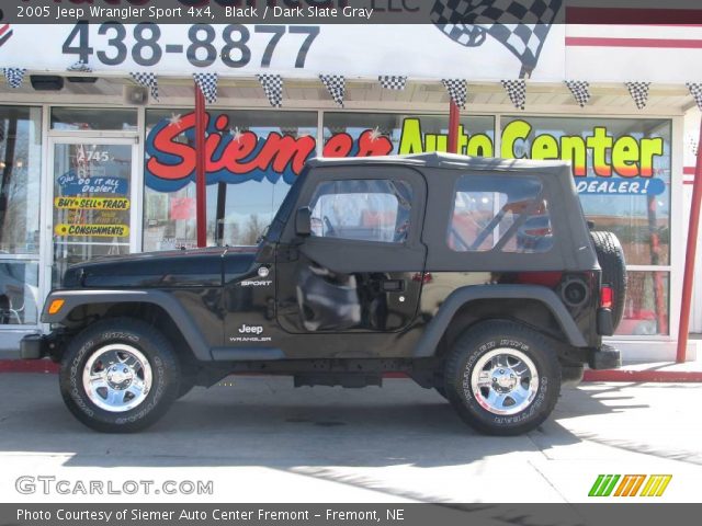 2005 Jeep Wrangler Sport 4x4 in Black